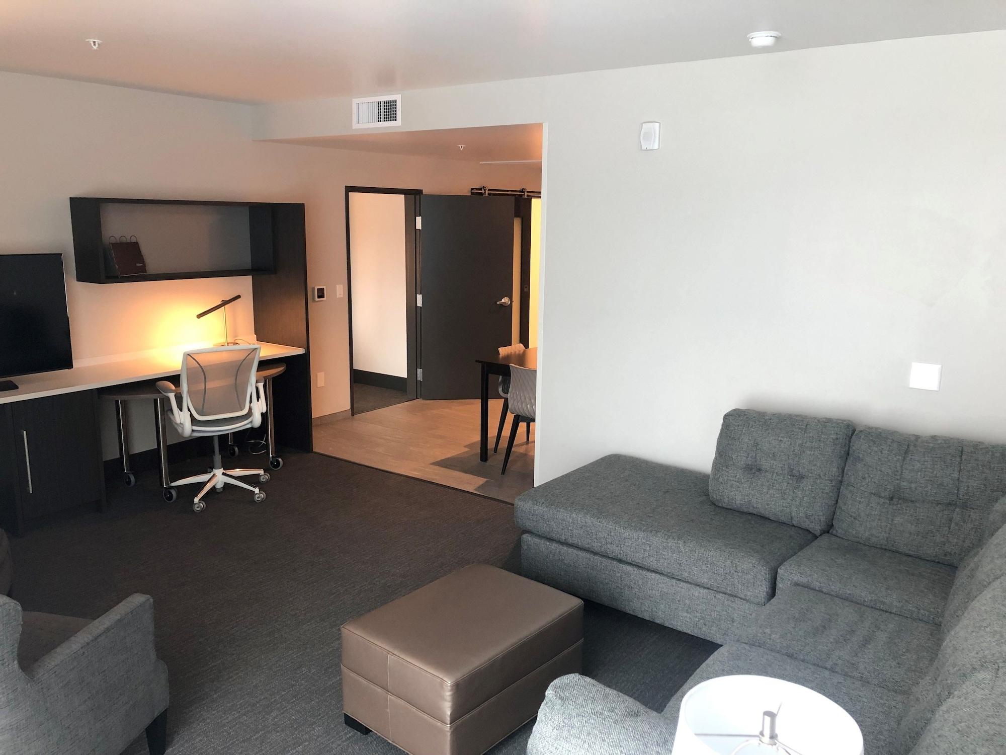 Home2 Suites By Hilton Los Angeles Montebello Bagian luar foto